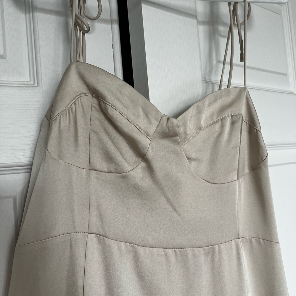 Elegant Cream Midi Dress